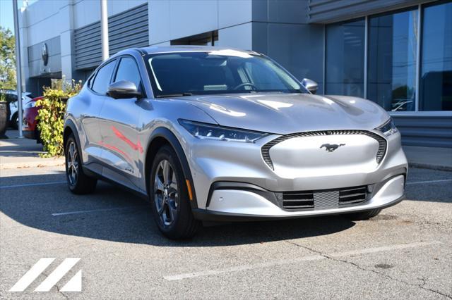 2021 ford mustang mach-e select