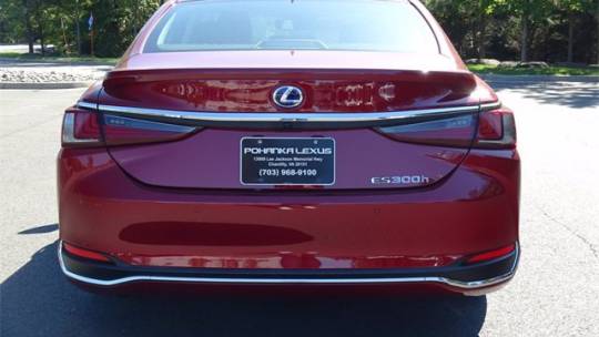 2022 lexus es 300h base