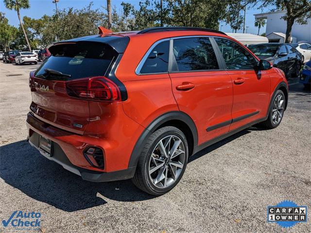 2022 kia niro touring se
