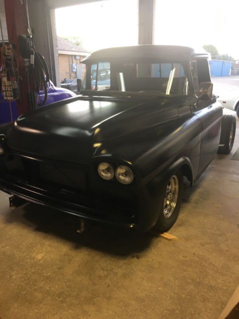 1957 chevy truck 3100 shortbox stepside