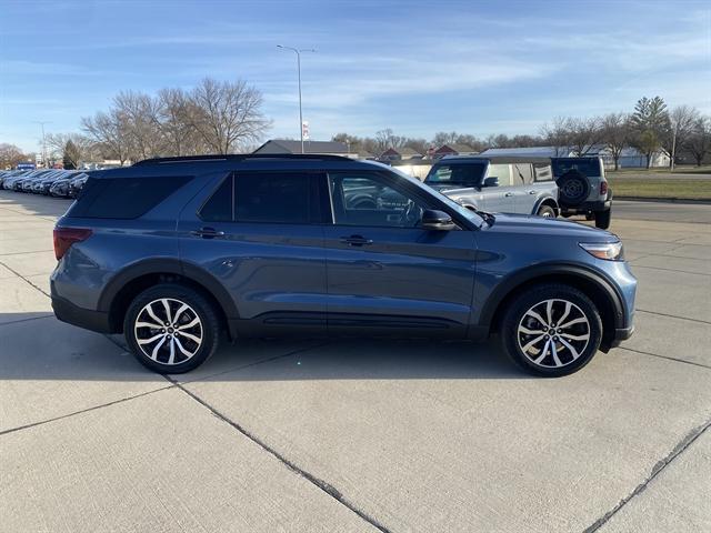2020 ford explorer st