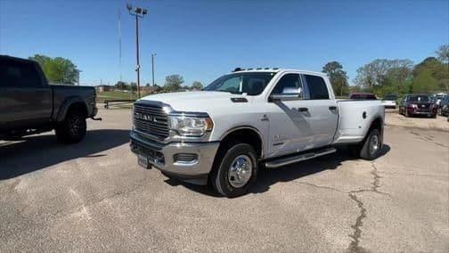 2022 ram 3500 tradesman crew cab 4x4 8' box in savannah, tennessee