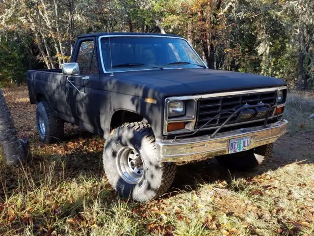 1986 ford f150 4x4 on 35'' bfg at