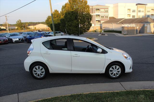 2014 toyota prius c three