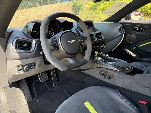2023 aston martin vantage f1 edition