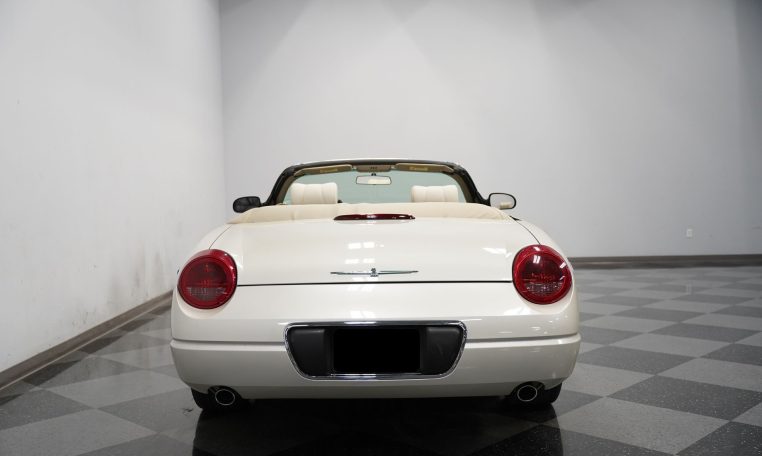 2005 ford thunderbird 50th anniversary