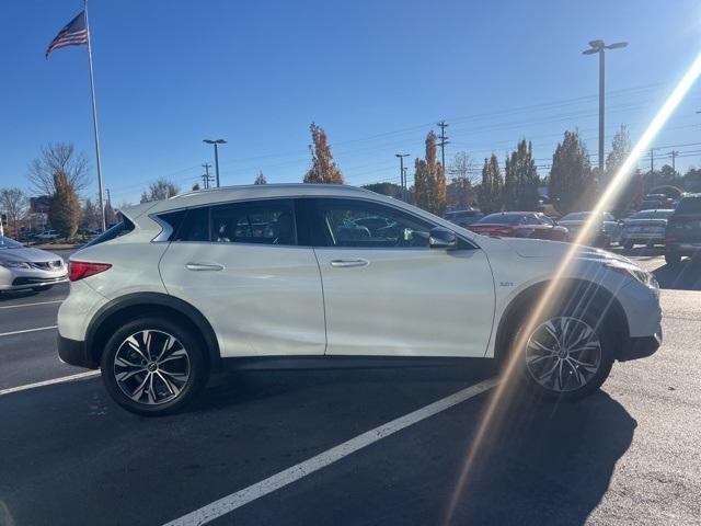 2017 infiniti qx30 premium