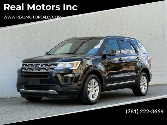 2018 ford explorer xlt