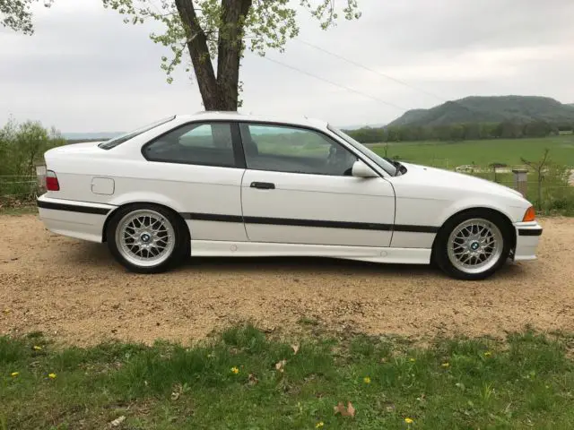 1994 bmw mtechnic mtech 325is (m3 precursor)