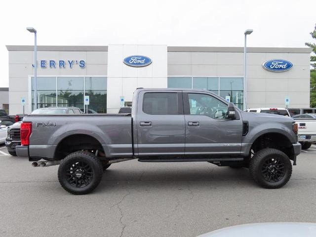 2022 ford f-250 lariat