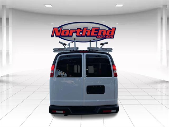 2017 chevrolet express 2500 work van