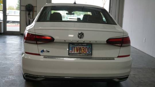 2021 Volkswagen Passat (North America and China)