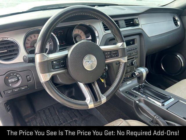 2012 ford mustang v6 premium