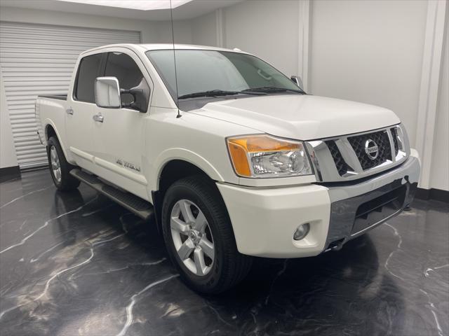 2012 nissan titan sl