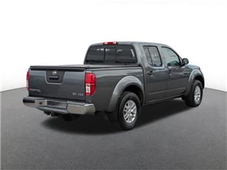 2017 Nissan Navara (Frontier) s