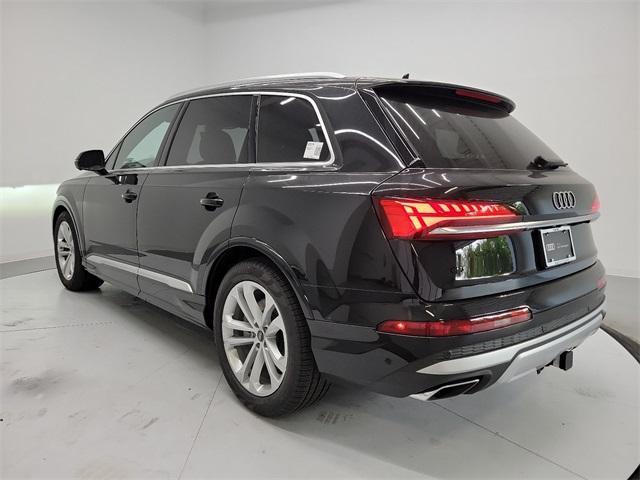 2025 audi q7 55 prestige