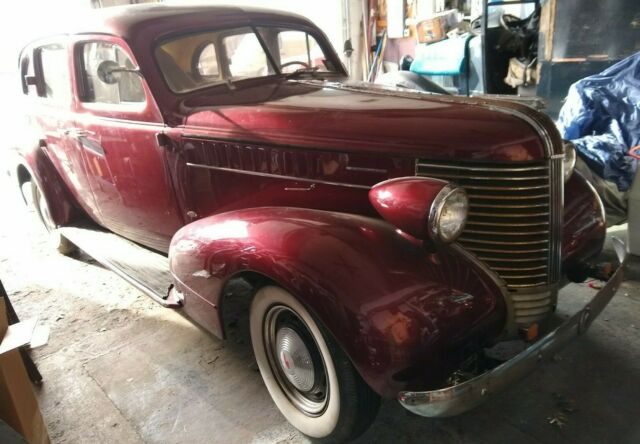 1938 pontiac silver streak humpback suicide doors vintage art deco