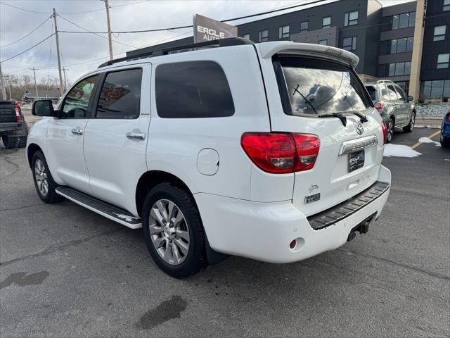 2011 toyota sequoia limited