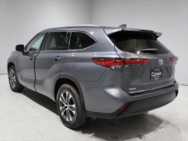 2021 toyota highlander xle