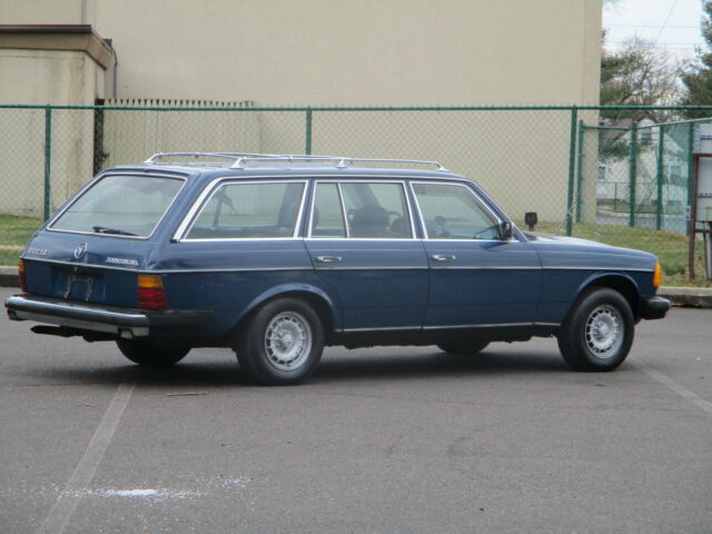1984 mercedes-benz 300 td no reserve leather! sunroof! clean! runs drives great!