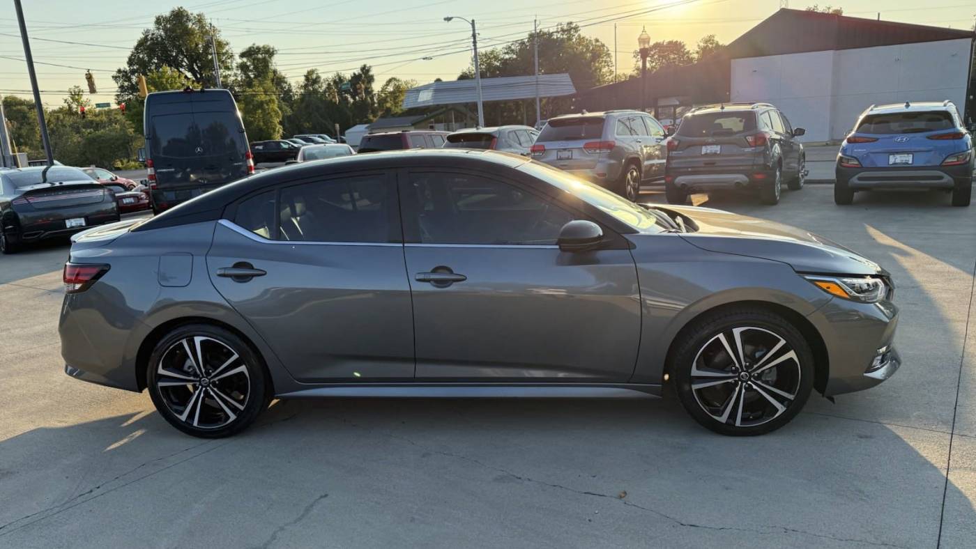 2022 nissan sentra sr