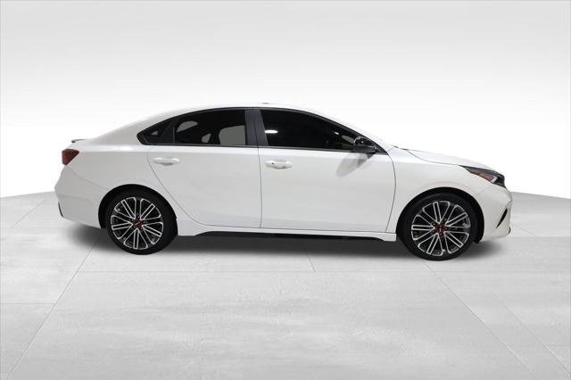 2023 kia forte gt