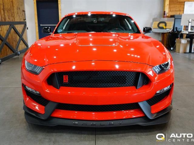 2017 ford shelby gt350 base