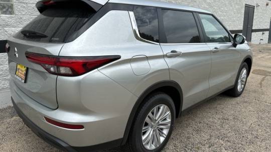 2024 Mitsubishi Outlander