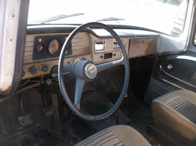 1961 chevrolet c10 shortbed pickup