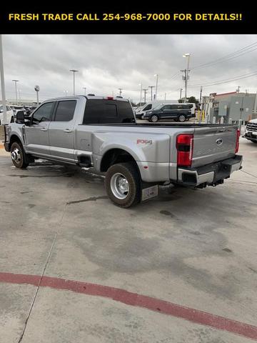 2023 ford f-350 lariat super duty