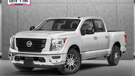 2022 nissan titan sv