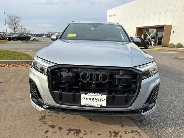 2025 audi q7 45 premium plus