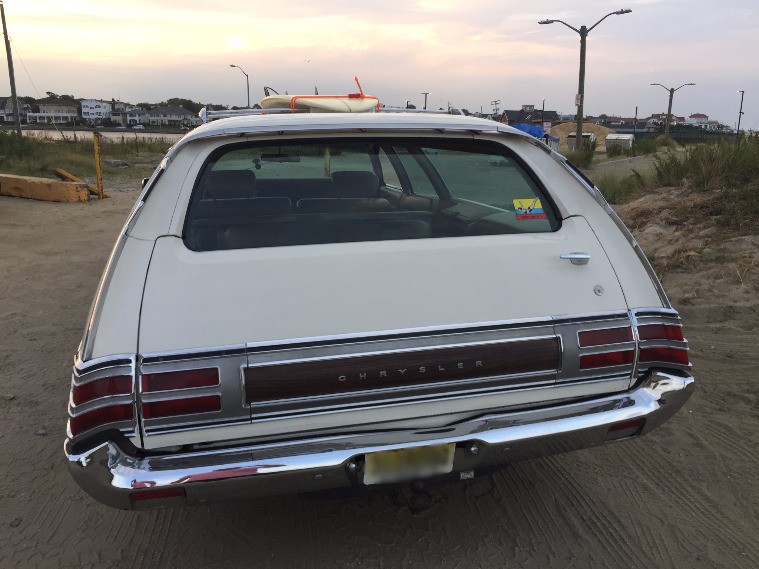 1972 chrysler town & country