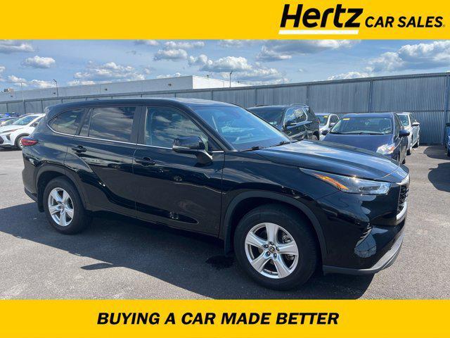 2023 toyota highlander le