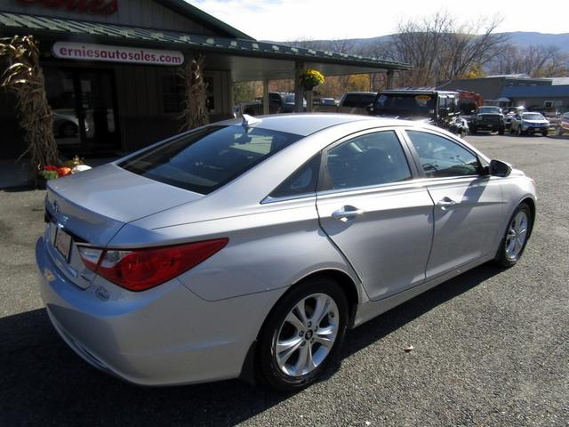 2011 hyundai sonata limited