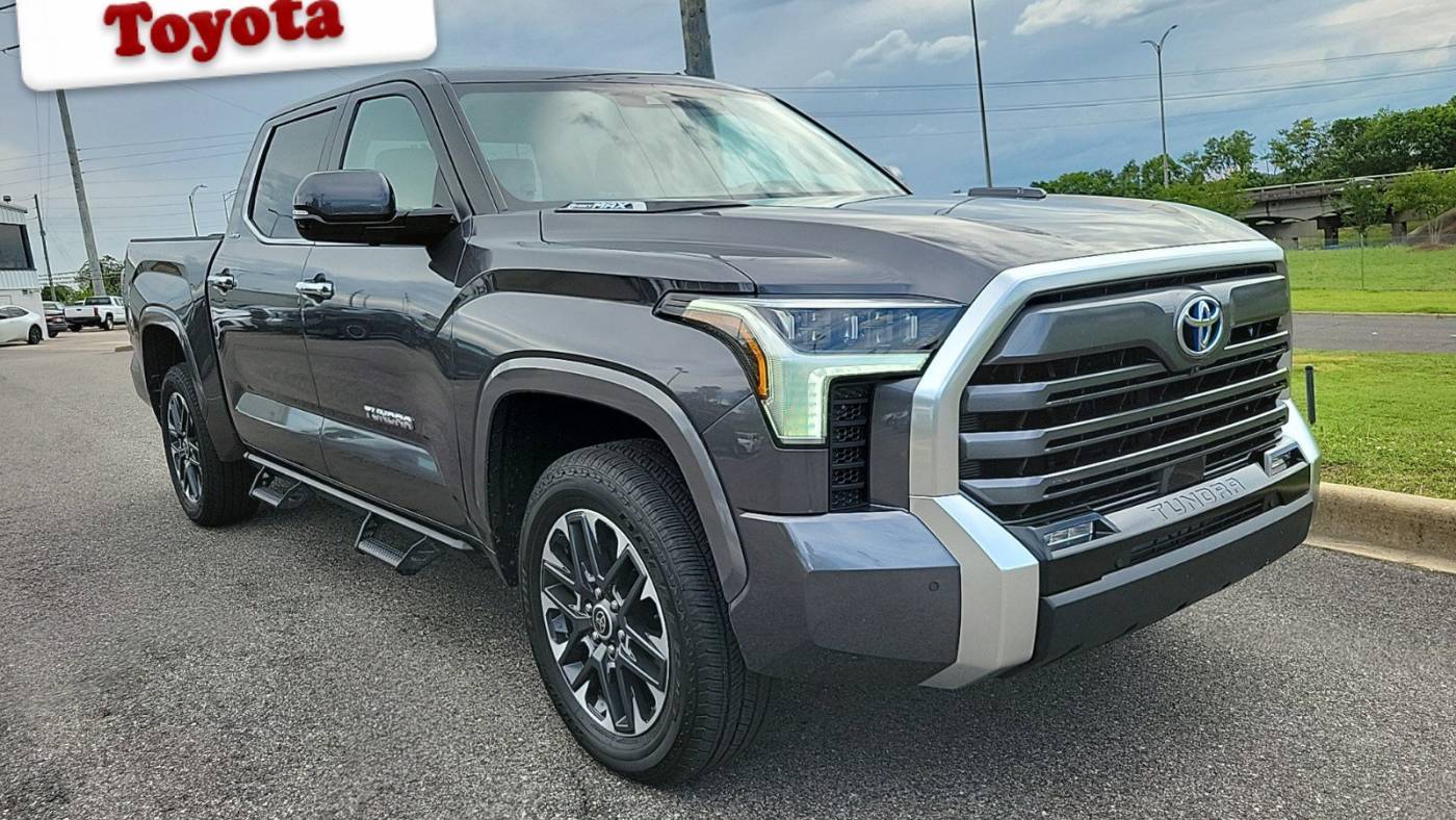 2024 toyota tundra limited hv