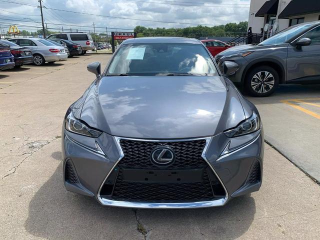 2017 lexus is 300 base