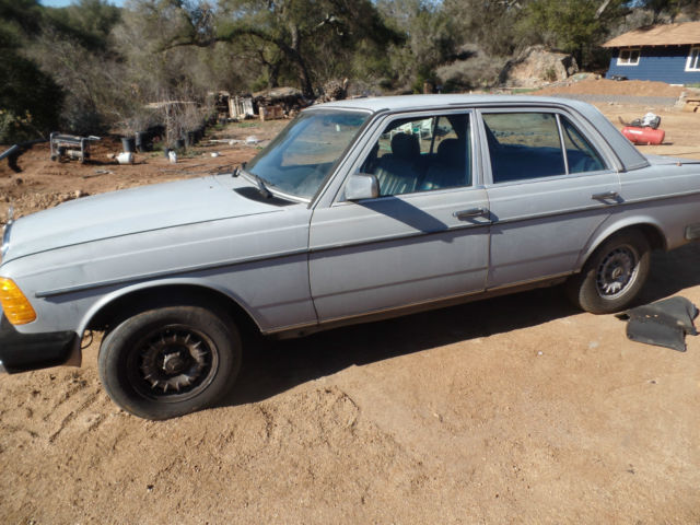 1983 mercedes-benz 300d turbo