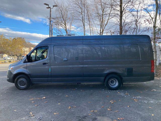 2022 mercedes-benz sprinter 4500 high roof v6