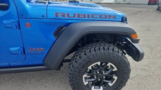 2024 Jeep Gladiator