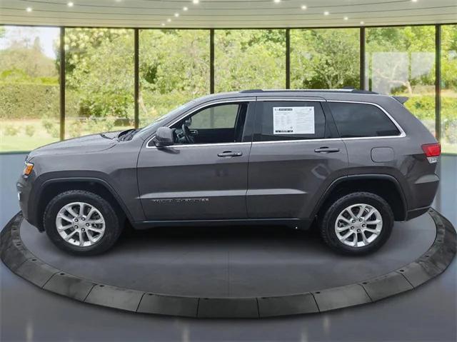 2021 jeep grand cherokee laredo