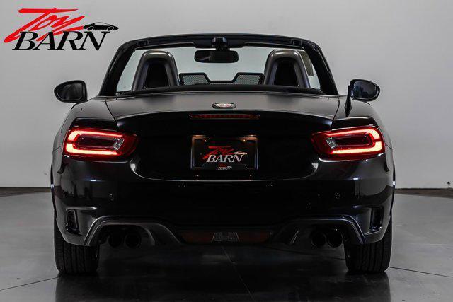 2018 fiat 124 spider base