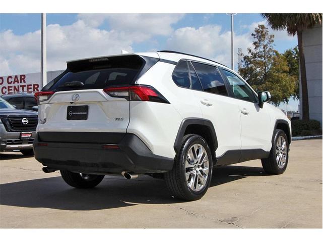 2021 toyota rav4 xle premium