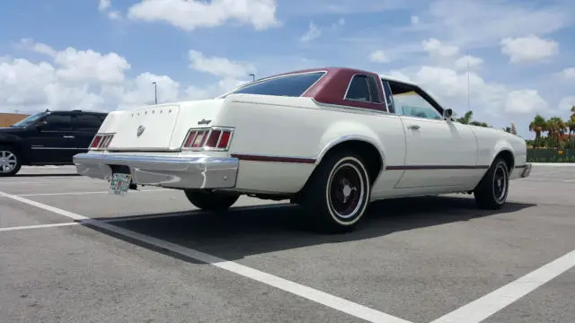 nice 1977 mercury cougar
