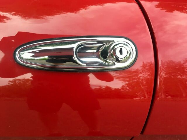 veloce spider, in original paint alfa red. gorgeous italian sports car