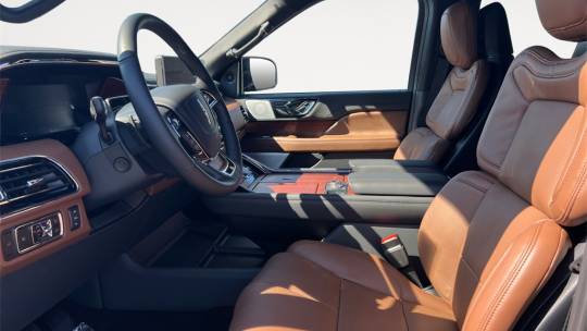 2024 Lincoln Navigator
