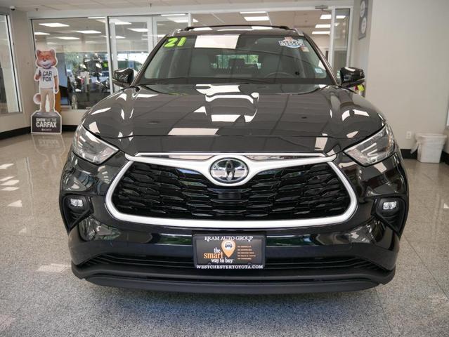 2021 toyota highlander xle