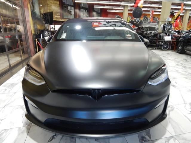 2022 tesla model x plaid