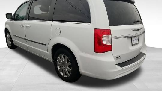2014 Chrysler Town & Country