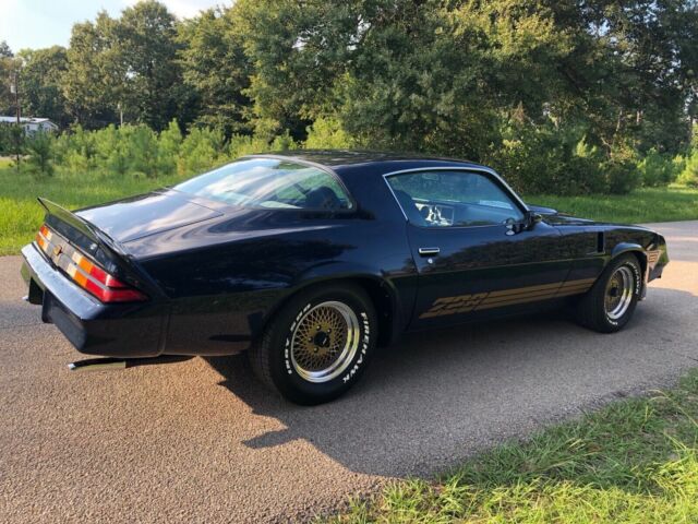 1981 chevrolet camaro coupe blue automatic blue z28